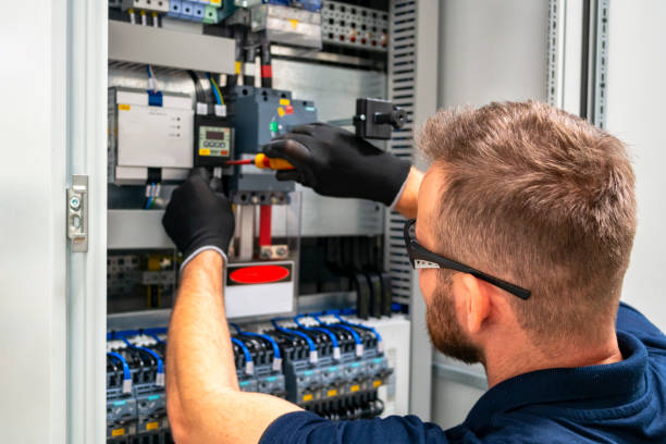 Best Commercial Electrician Services  in Pomona, NY
